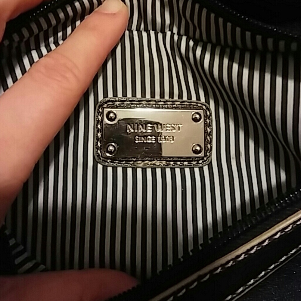 Nine West Black Clutch purse - Picture 5 of 8